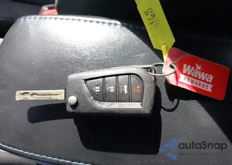 2021 Toyota Corolla Se из США, поврежденный, VIN 5YFS4MCE9MP089168